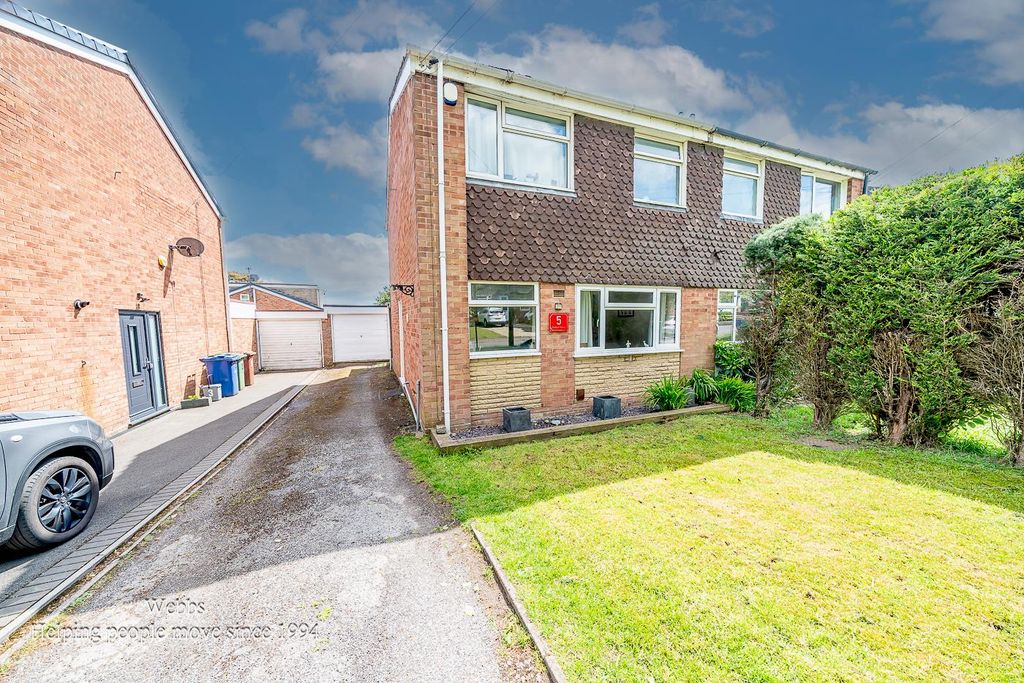 Additional image 15 of 3 bed semi-detached house for saleOrchard Avenue, Cannock WS11