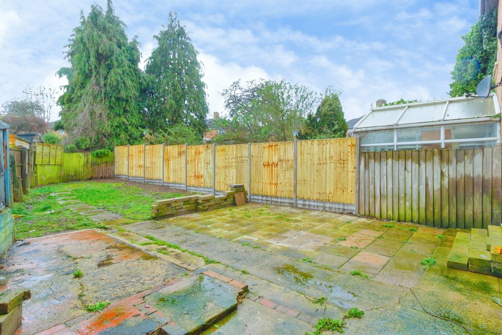 Additional image 11 of 3 bed semi-detached house for saleHockley Farm Road, Leicester LE3
