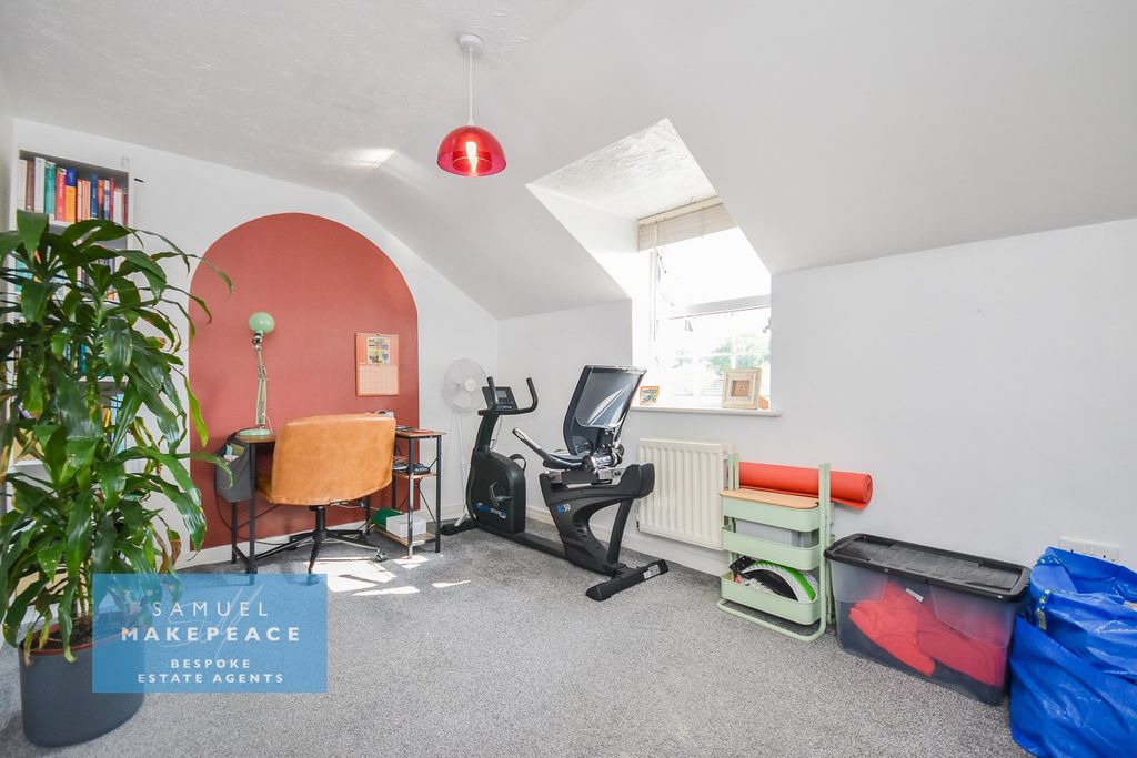 Additional image 11 of 4 bed end terrace house for saleBlackbird Way, Packmoor, Stoke-On-Trent ST7