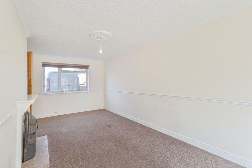 Additional image 7 of 2 bed end terrace house for saleFlamborough Road, Leicester LE5