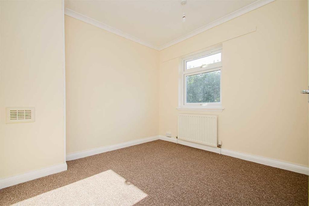 Additional image 10 of 3 bed semi-detached house for saleLeedham Avenue, Amington, Tamworth B77
