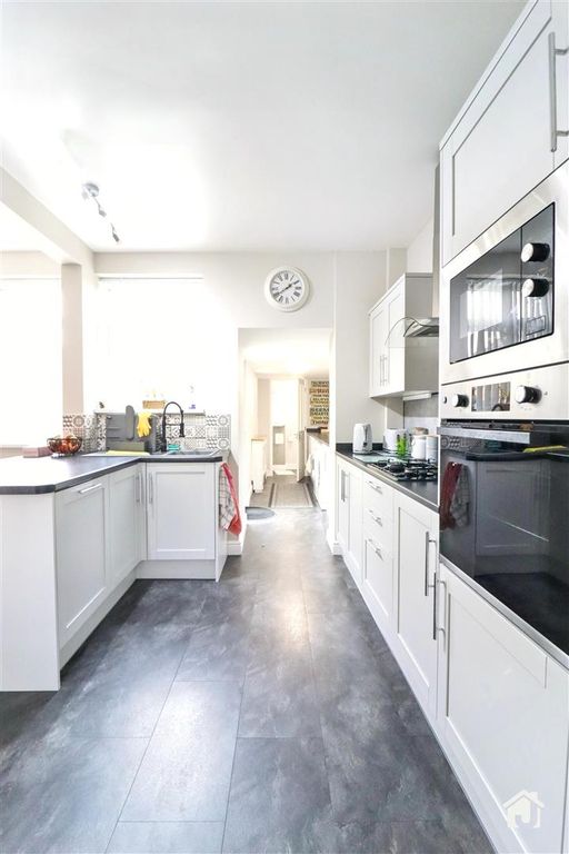 Additional image 19 of 3 bed semi-detached house for saleFalconer Crescent, New Parks, Leicester LE3