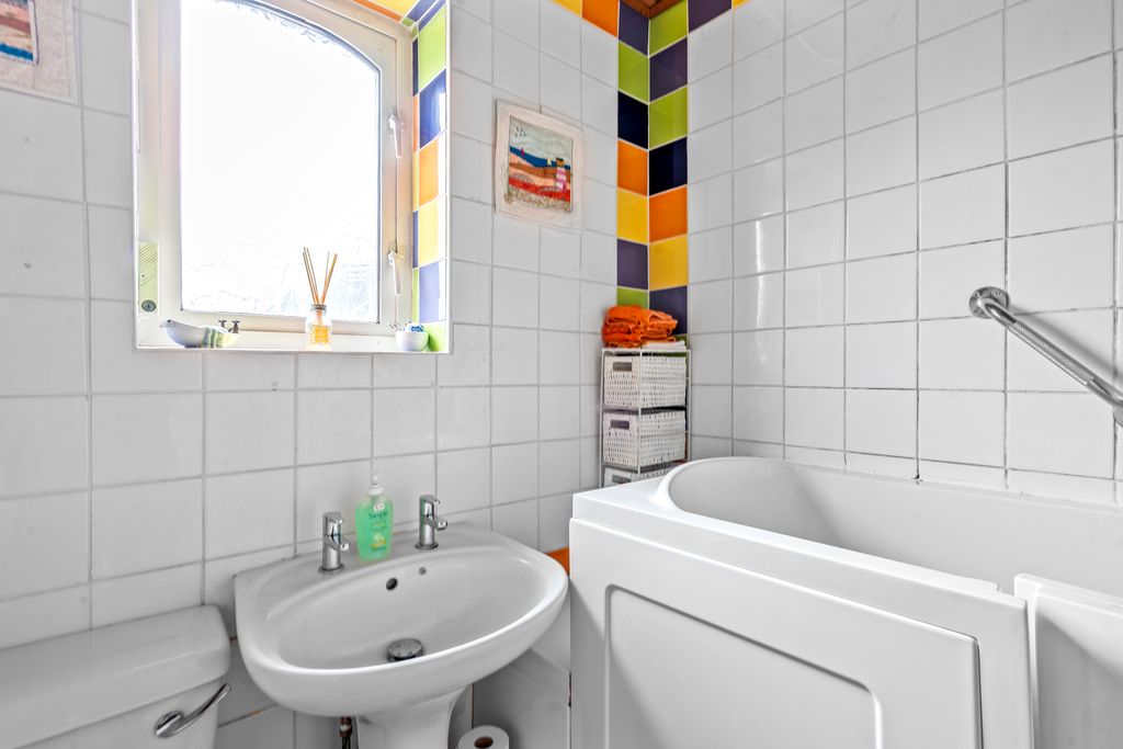 Additional image 23 of 2 bed end terrace house for saleBrocklesby Way, Leicester LE5