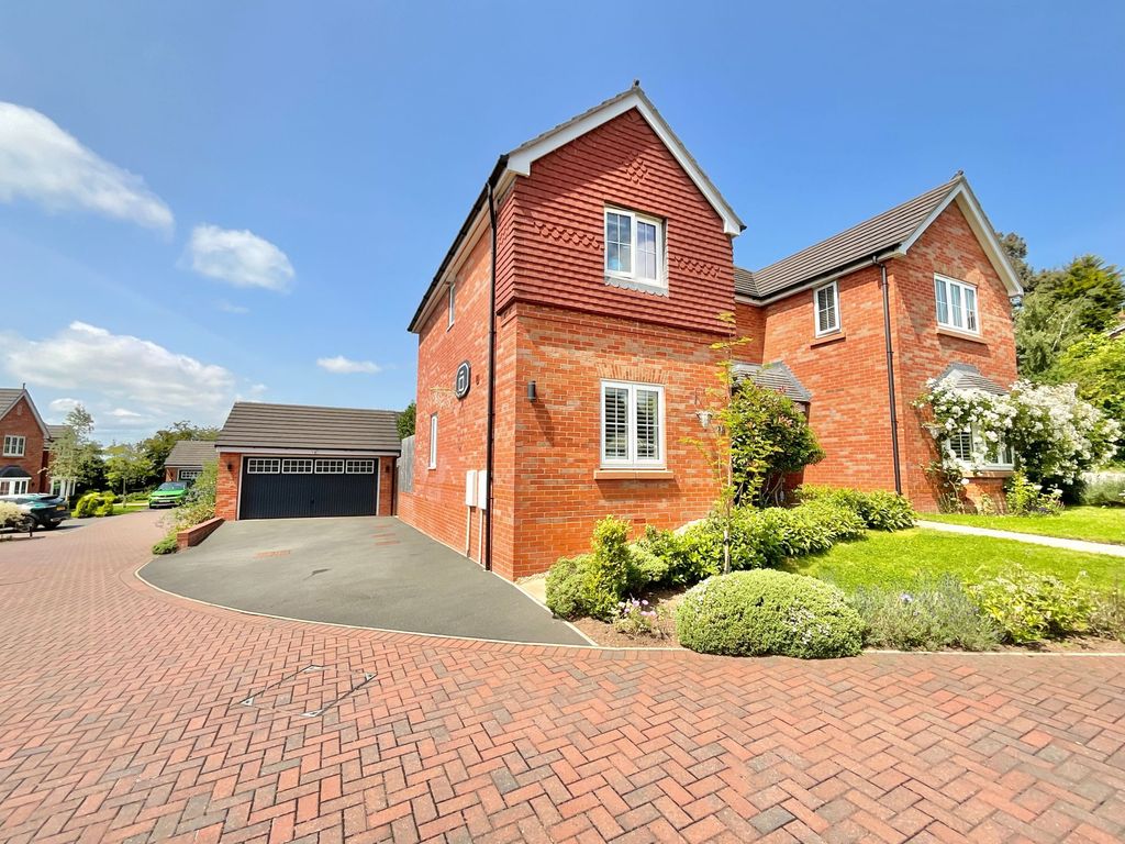 Additional image 5 of 4 bed detached house for saleBriar Gardens, Loggerheads TF9