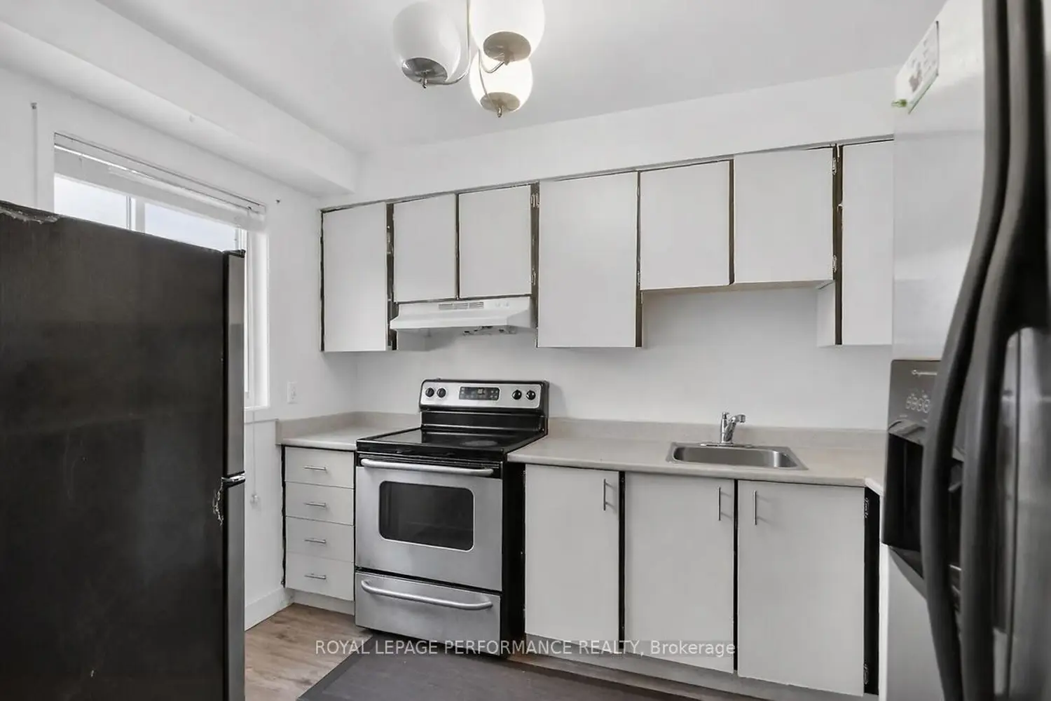 Additional image 7 of 3064 Olympic Way 9