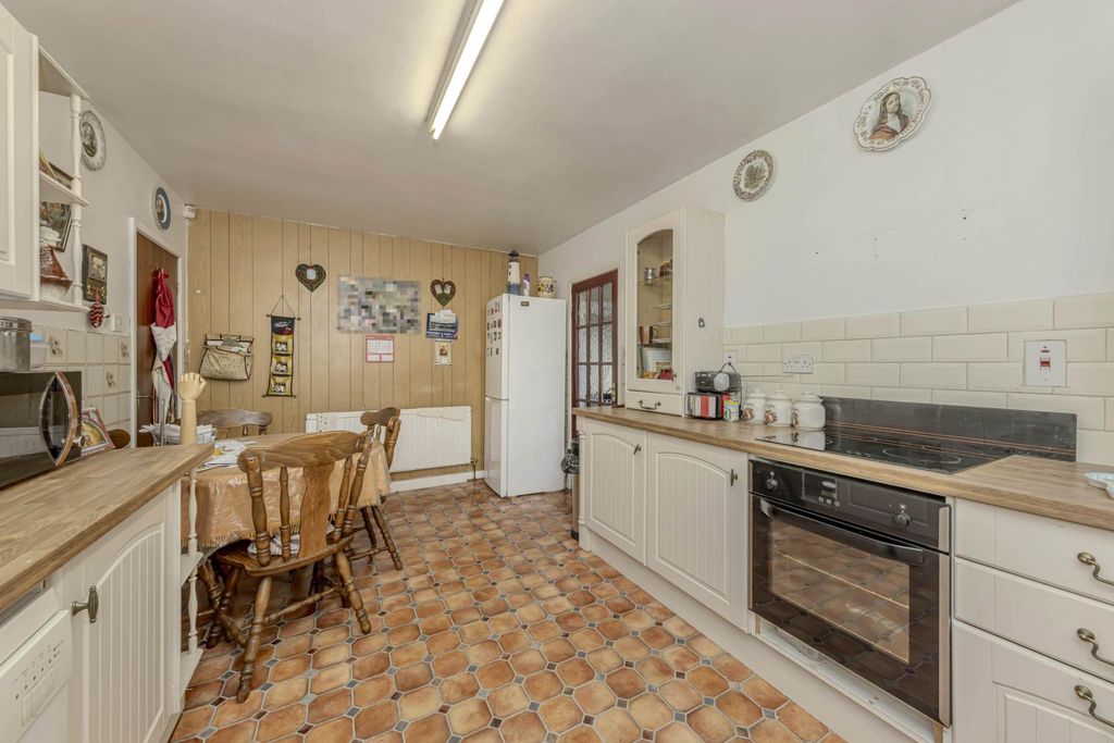 Additional image 10 of 5 bed detached house for salePoplar Drive, Meir Heath, Stoke On Trent ST3