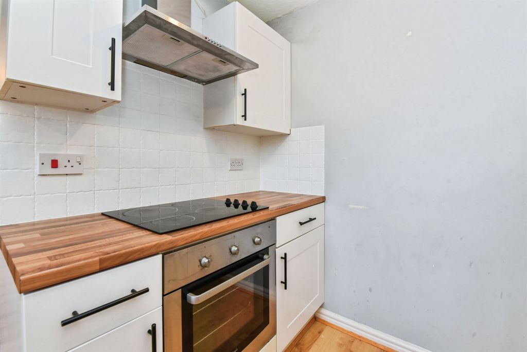 Additional image 3 of 2 bed flat for saleMorse Close, Chippenham SN15