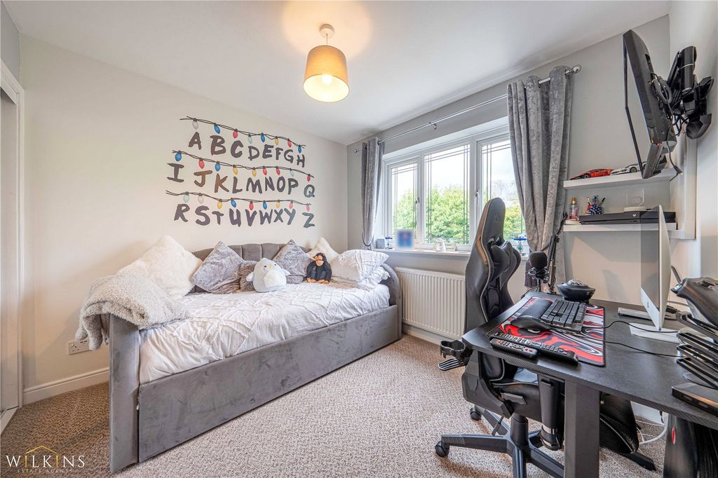 Additional image 21 of 4 bed detached house for saleLakeland Drive, Wilnecote, Tamworth, Staffordshire B77