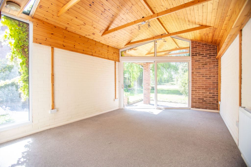 Additional image 8 of 3 bed detached house for saleThe Green, Bonehill, Tamworth B78