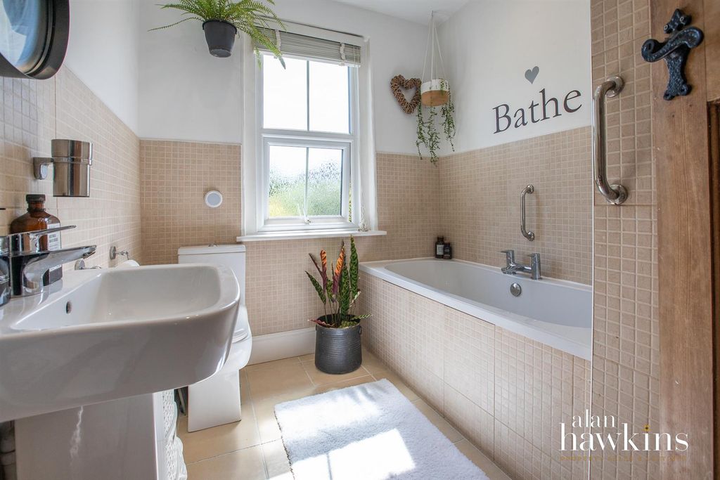 Additional image 8 of 3 bed semi-detached house for saleNore Marsh Road, Royal Wootton Bassett SN4
