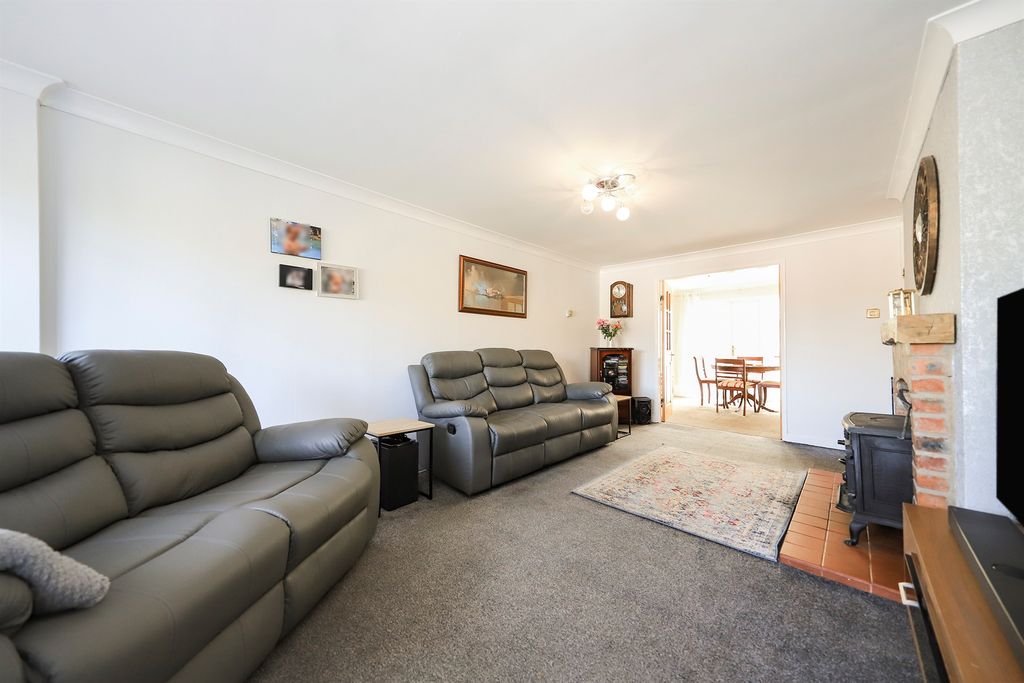 Additional image 6 of 4 bed link detached house for saleTong Close, Bishops Wood, Stafford ST19