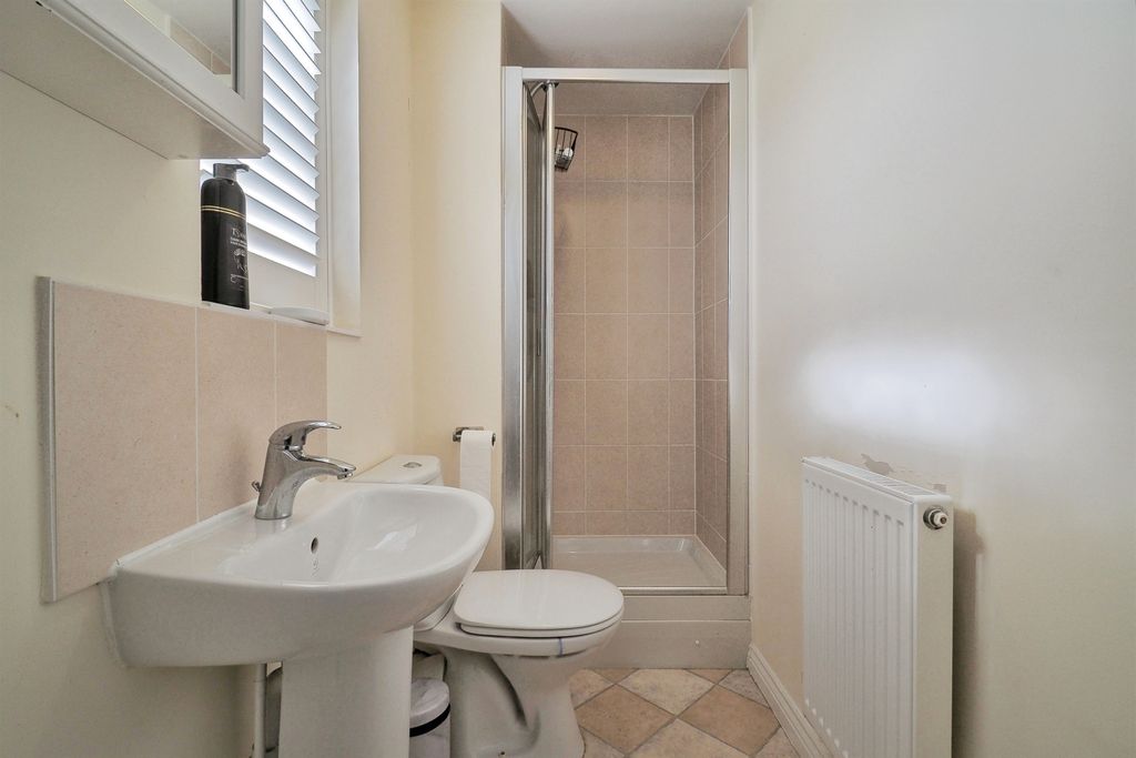 Additional image 10 of 5 bed detached house for saleHolloway Close, Amesbury, Salisbury SP4