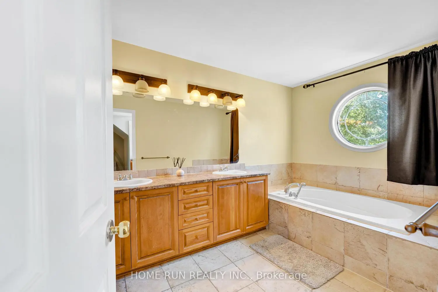 Additional image 10 of 1157 Elmlea Drive
