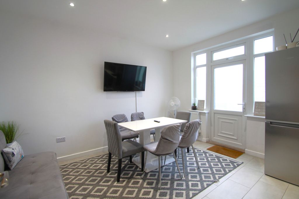 Additional image 5 of 3 bed detached house for saleDumbleton Avenue, Rowley Fields, Leicester LE3