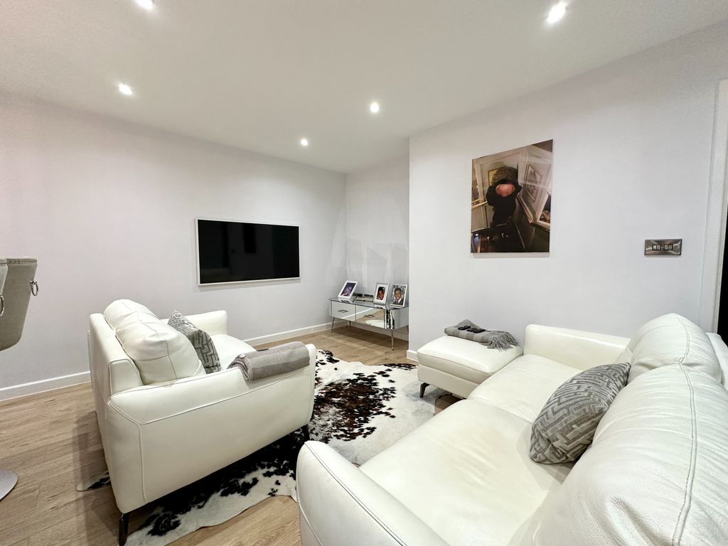 Additional image 6 of 4 bed semi-detached bungalow for saleLittleworth Road, Hednesford, Cannock WS12