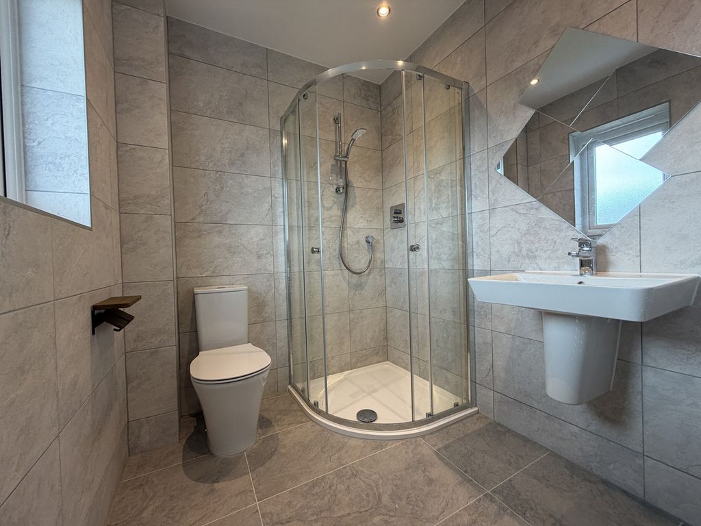 Additional image 27 of 5 bed detached house for saleAdbaston Close, Tamworth B77