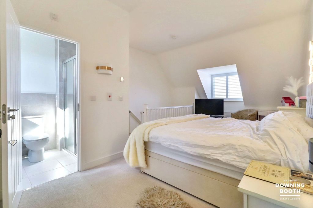 Additional image 13 of 3 bed town house for saleGee Close, Lichfield WS14