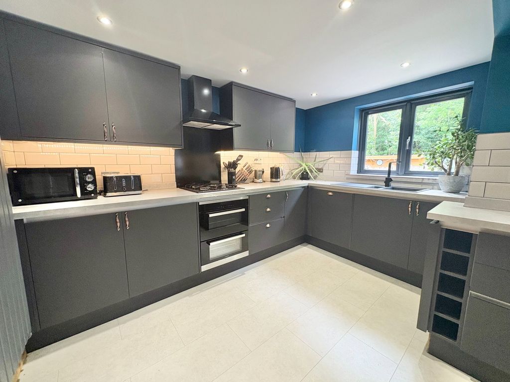 Additional image 6 of 3 bed semi-detached house for saleQuince, Tamworth B77
