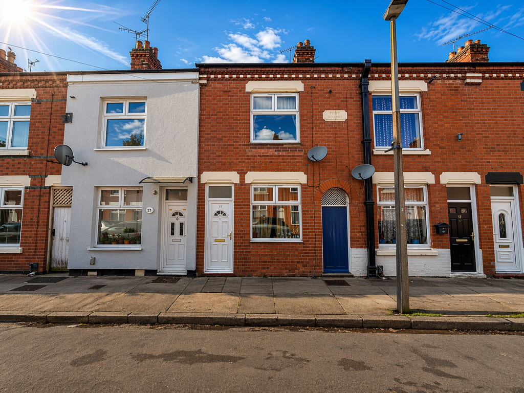 3 bed terraced house for saleMeynell Road, Leicester LE5