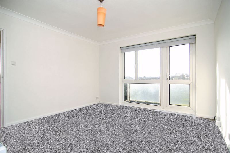 2 bed flat for saleRidware House, Lichfield WS13 photo 2