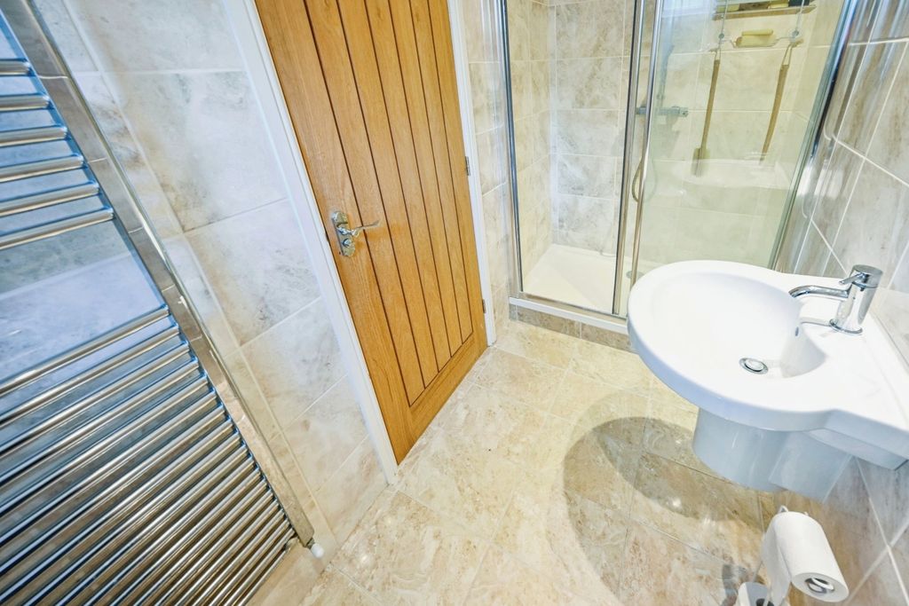 Additional image 16 of 5 bed bungalow for saleWhitgreave Lane, Great Bridgeford, Stafford, Staffordshire ST18