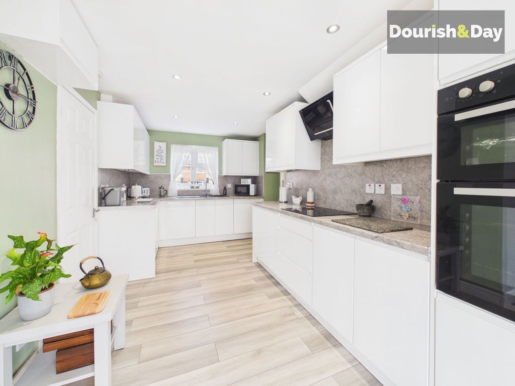 Additional image 2 of 4 bed semi-detached house for saleOxbarn Road, Stafford ST17