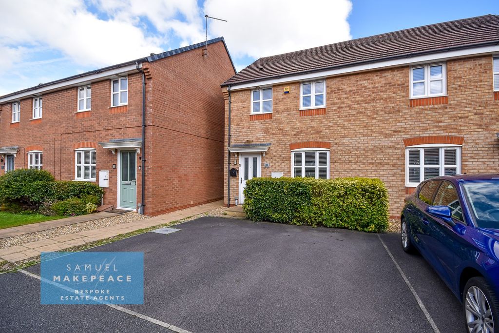 3 bed semi-detached house for saleGreat Row View, Wolstanton, Newcastle-Under-Lyme ST5