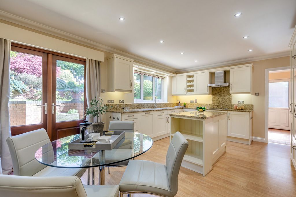 Additional image 2 of 5 bed detached house for saleWilmore Hill Lane Hopton Stafford, Staffordshire ST18