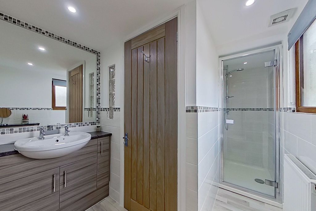 Additional image 18 of 4 bed detached bungalow for saleEdge Hill Road, Four Oaks, Sutton Coldfield B74