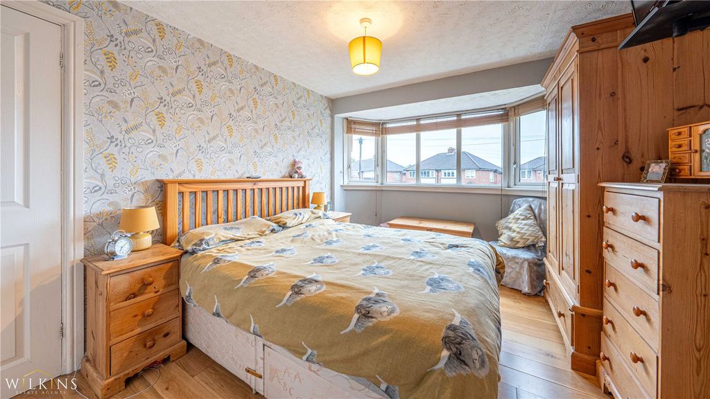 Additional image 15 of 3 bed semi-detached house for saleYenton Close, Tamworth, Staffordshire B78