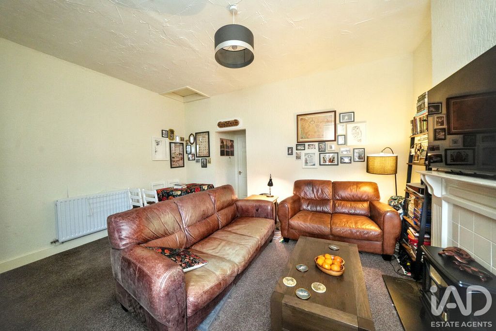 1 bed flat for saleWestern Road, Stourbridge DY8