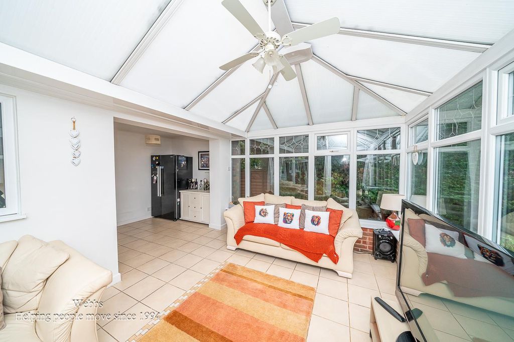 Additional image 18 of 4 bed detached house for salePool Close, Shareshill, Wolverhampton WV10