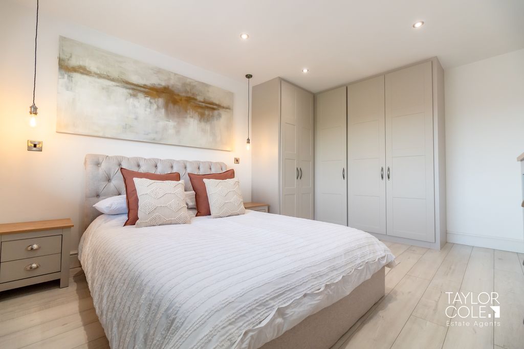 Additional image 16 of 3 bed semi-detached house for saleComberford Road, Tamworth B79