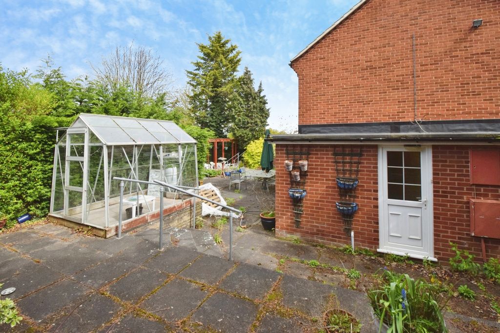 Additional image 19 of 4 bed detached house for salePark House Close, Birstall, Leicester, Leicestershire LE4