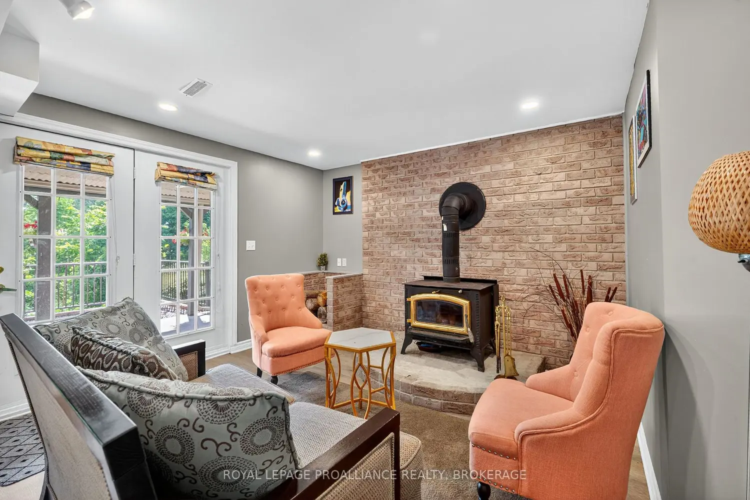 Additional image 14 of 1098 Caitlin Crescent