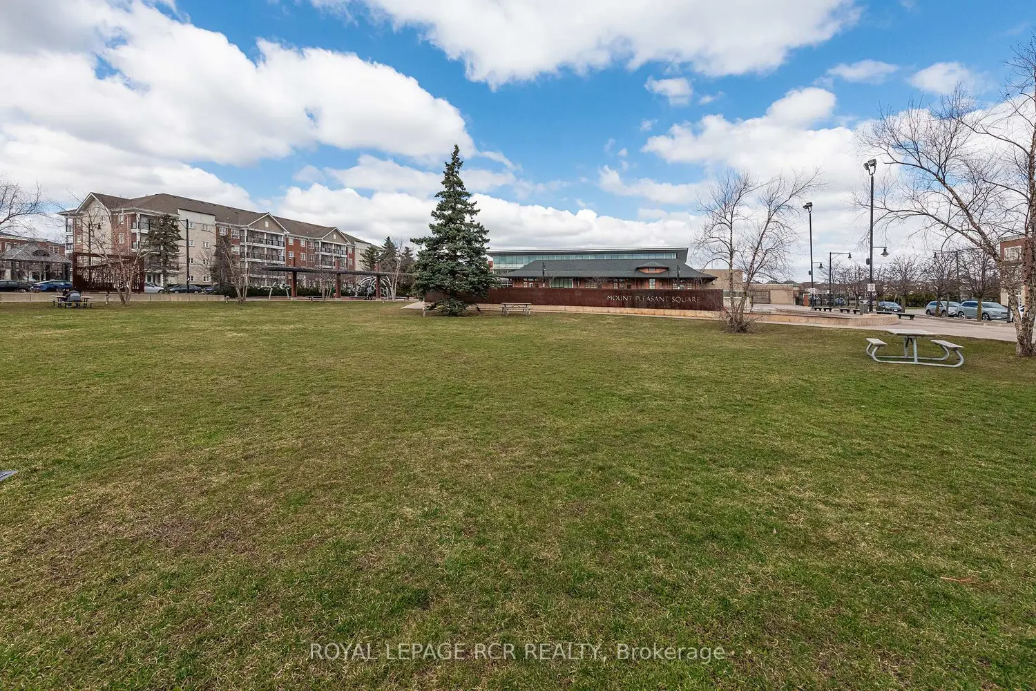 Additional image 16 of 60 Baycliffe Crescent 106