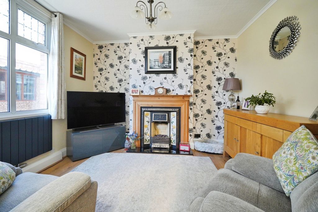 Additional image 5 of 3 bed semi-detached house for saleHenhurst Hill, Burton-On-Trent, Staffordshire DE13