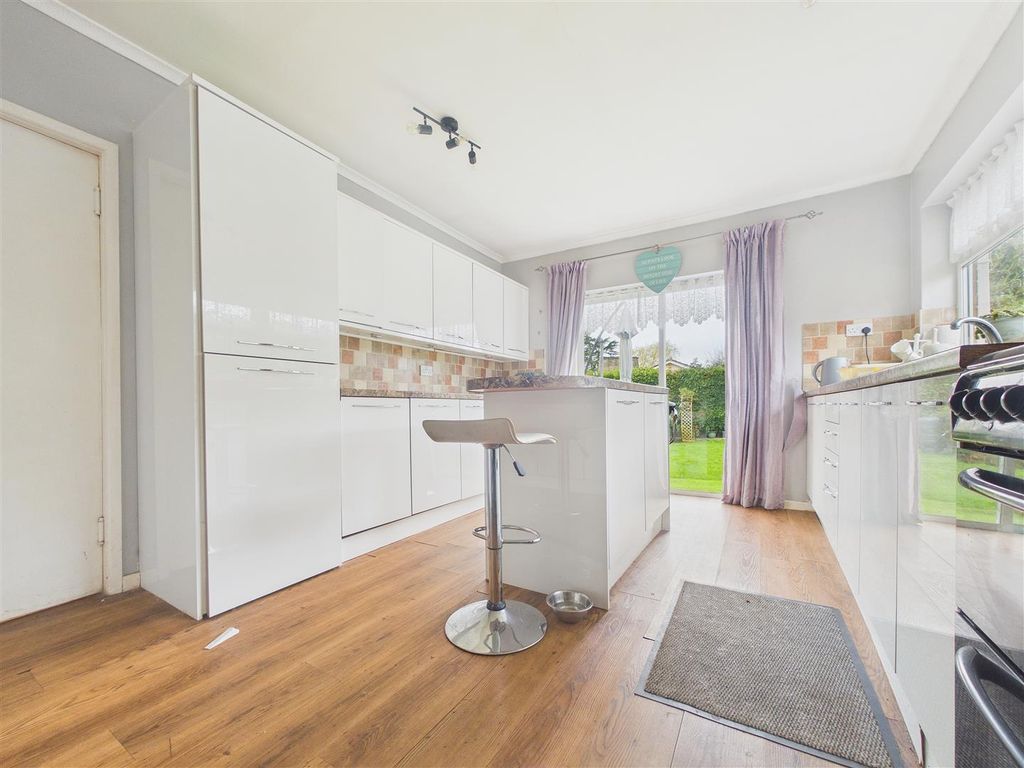 Additional image 5 of 3 bed detached bungalow for saleLower Penkridge Road, Acton Trussell, Stafford ST17
