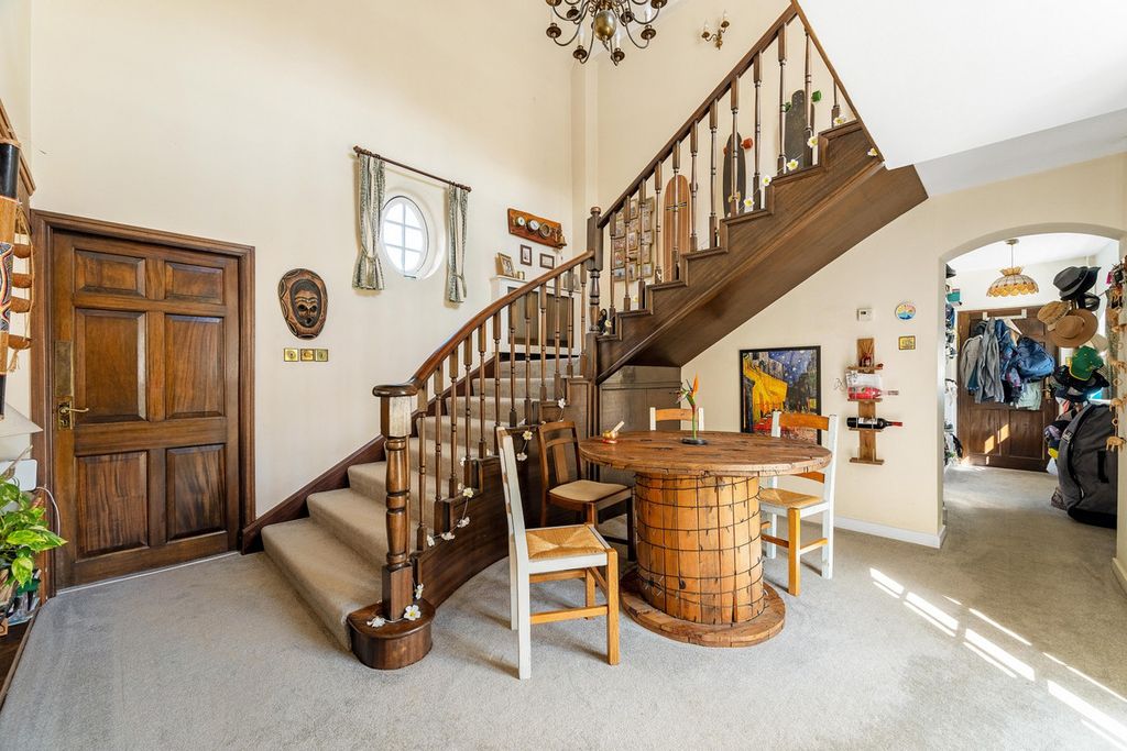 Additional image 6 of 7 bed country house for saleClifton Upon Dunsmore, Rugby, Warwickshire CV23