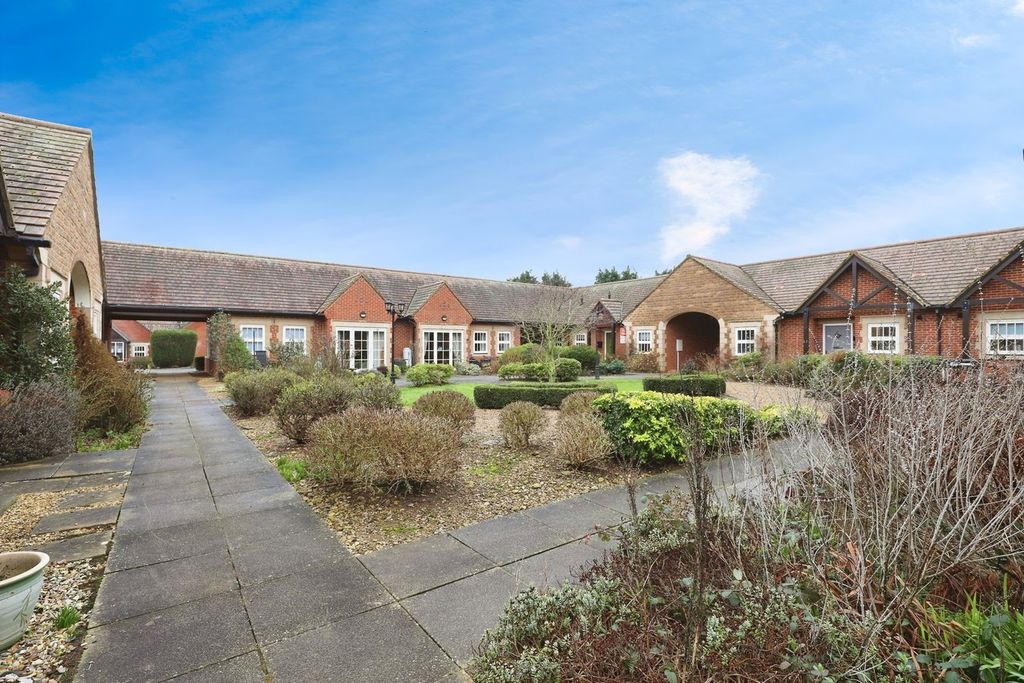 Additional image 11 of 1 bed bungalow for saleHuntsmans Drive, Oakham LE15