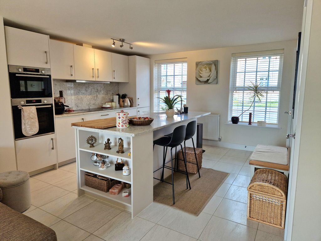 Additional image 3 of 3 bed semi-detached house for saleGrayling Road, Leicestershire, Market Harborough LE16