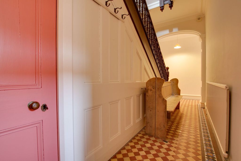 Additional image 7 of 5 bed semi-detached house for saleAlexandra Road, Leicester LE2