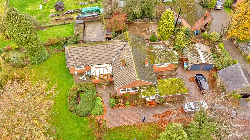 Additional image 38 of 4 bed detached bungalow for saleHopton, Stafford ST18