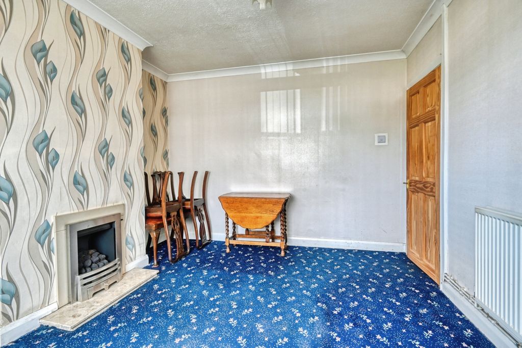 Additional image 4 of 3 bed semi-detached house for saleThe Island, Tamworth B78
