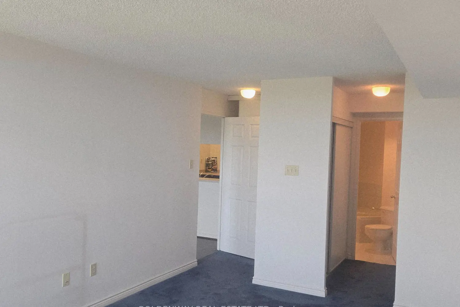Additional image 4 of 7300 Yonge Street 1012