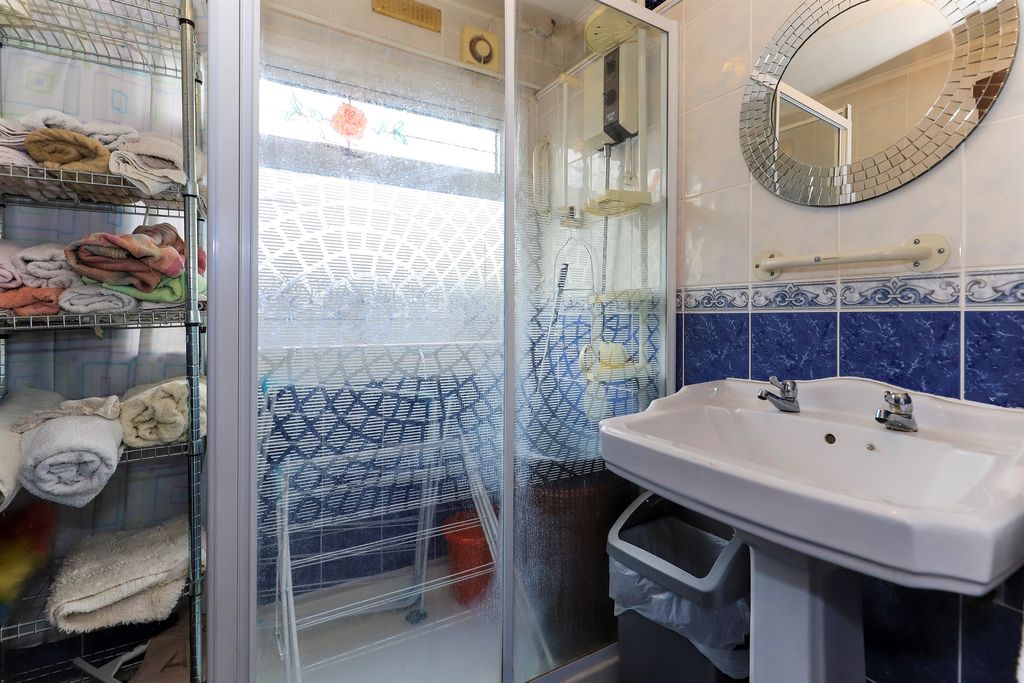 Additional image 10 of 2 bed mobile/park home for saleNew Road, Featherstone, Wolverhampton WV10