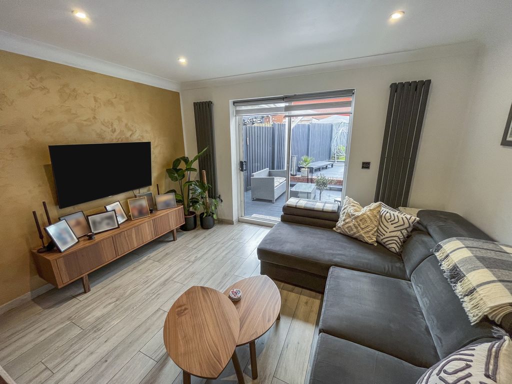 Additional image 11 of 2 bed detached house for saleHedgerow Road, Leicester, Leicestershire LE3