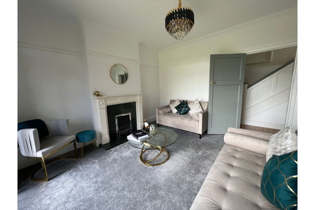 Additional image 8 of 4 bed semi-detached house for saleSpencefield Lane, Leicester LE5