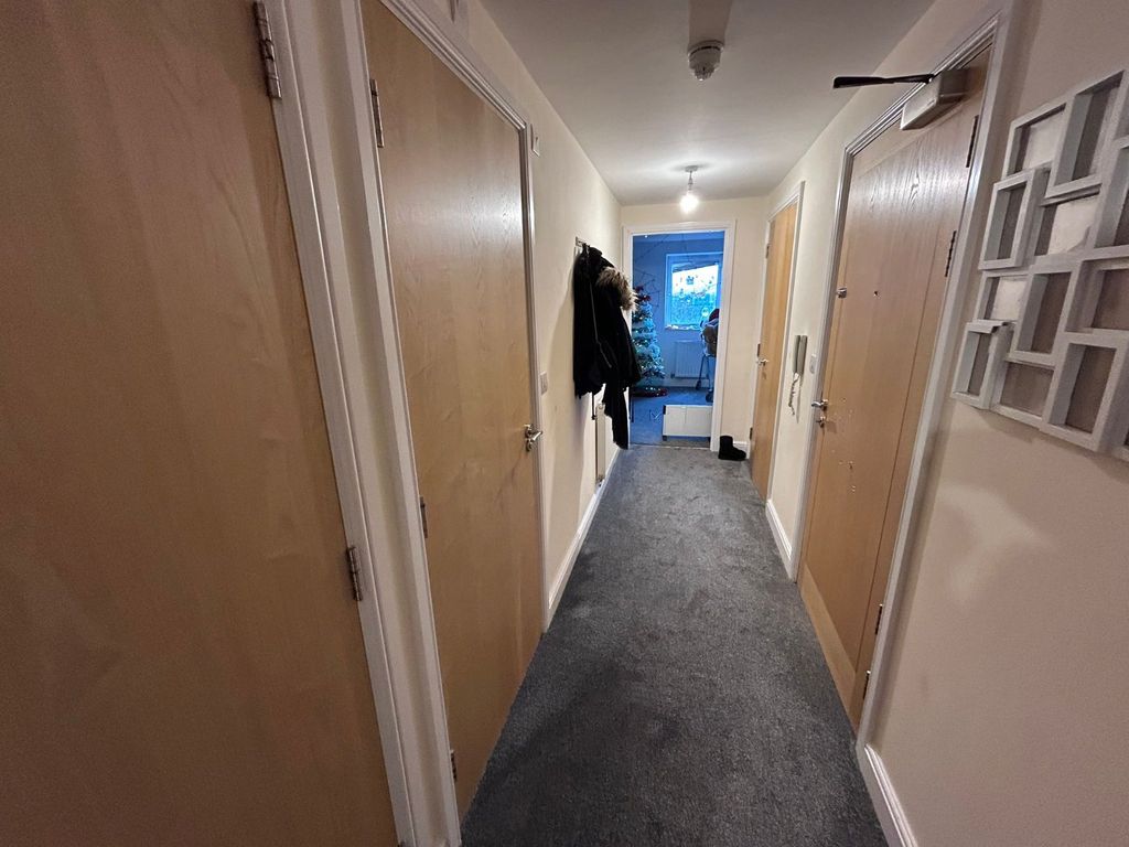 Additional image 4 of 1 bed flat for saleCurzon Street, Burton-On-Trent, Staffordshire DE14