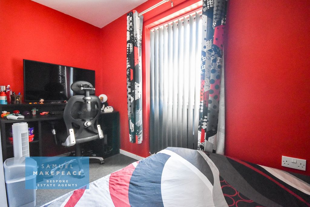 Additional image 13 of 3 bed terraced house for saleWoodcastle Crescent, Newcastle, Staffordshire ST5